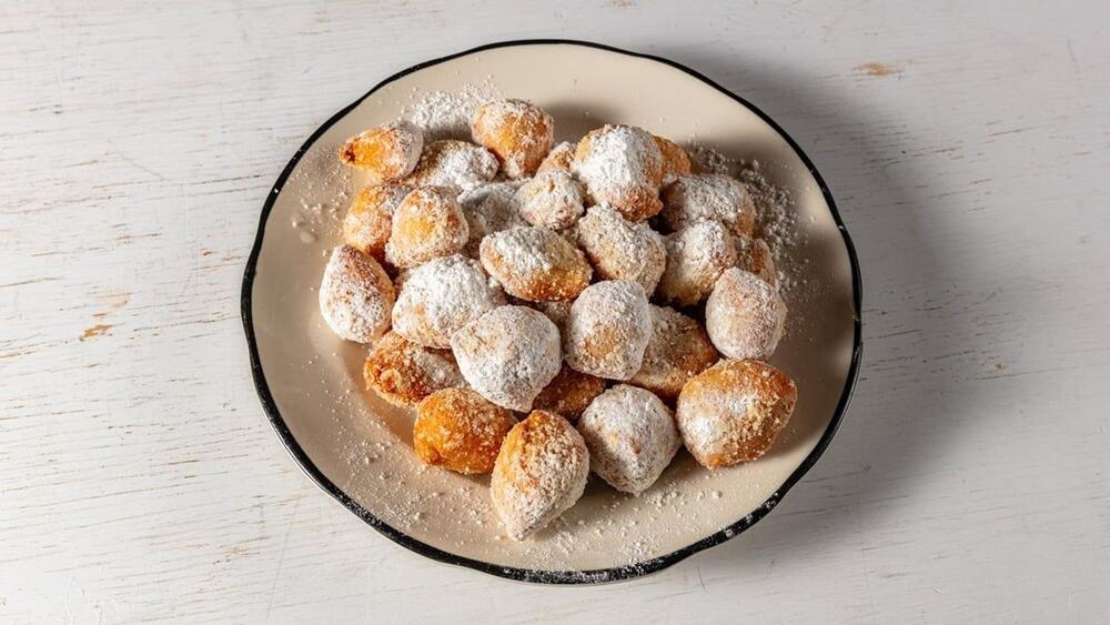 Fake Zeppolis