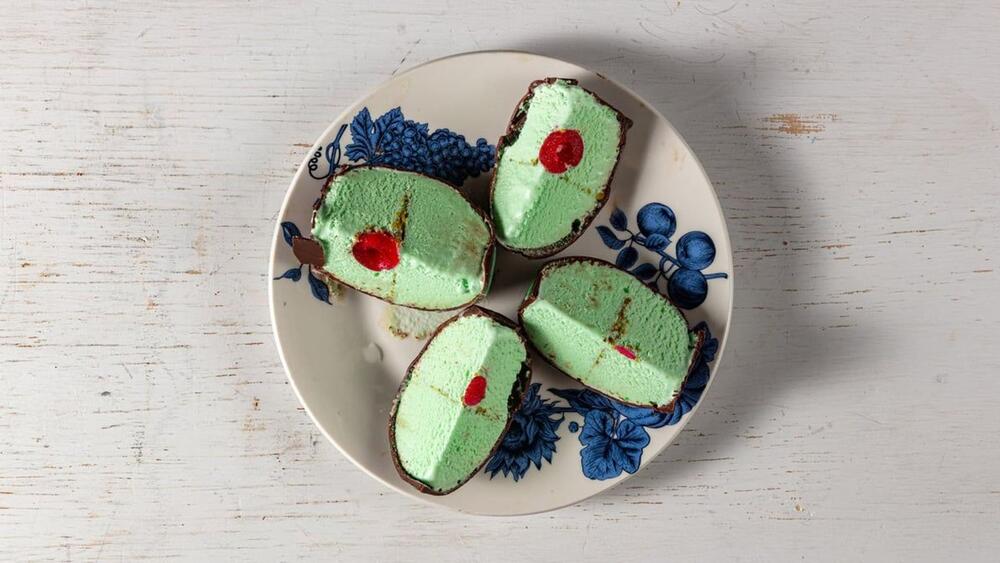 Pistachio Tartufo